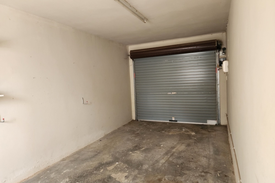 3 Bedroom Property for Sale in Paradise Beach Eastern Cape